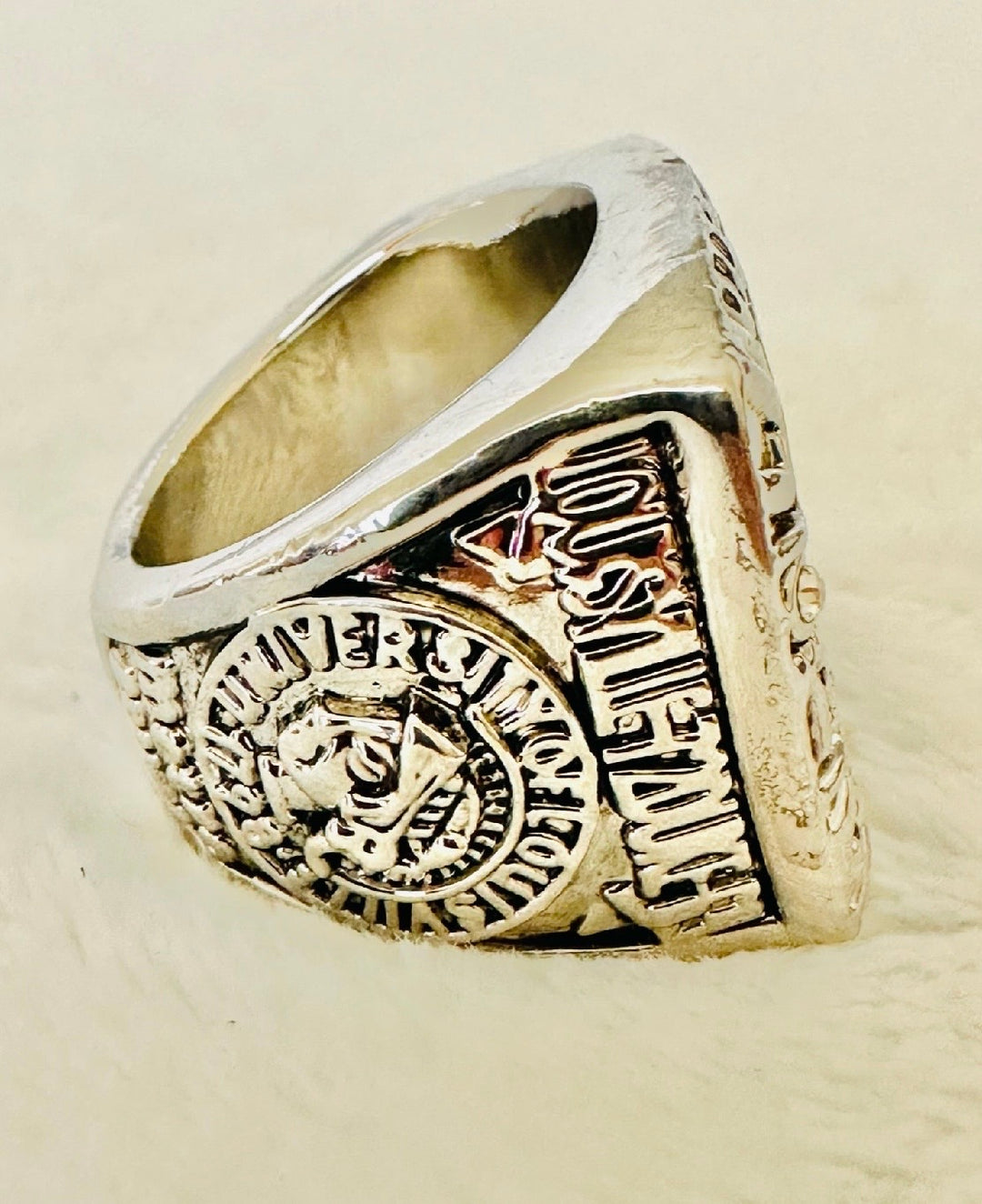 1986 Louisville Cardinals College Basketball Championship Ring with box, US SHIP