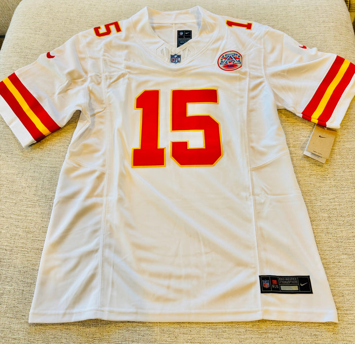 Patrick Mahomes Kansas City Chiefs white NFL jersey with team logo and player number, authentic sports fan apparel.