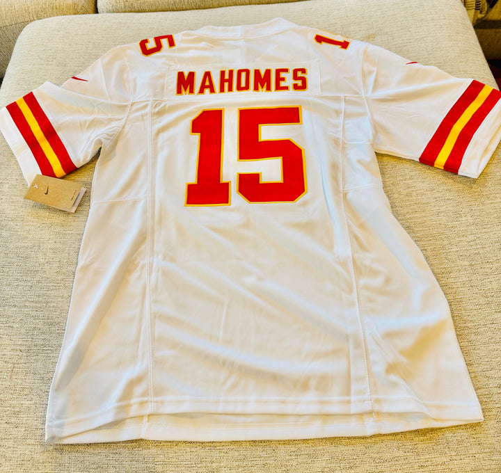 Patrick Mahomes Kansas City Chiefs white NFL jersey, authentic fan apparel with team logo and player number.