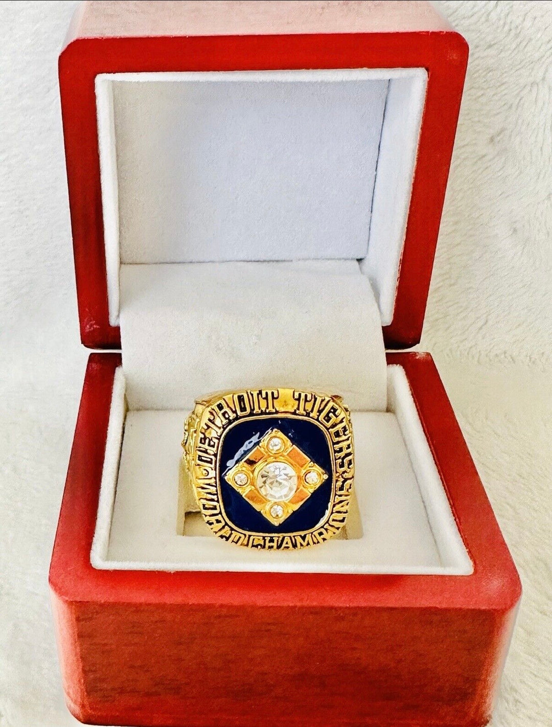 1984 Detroit Tigers World Series Championship Ring with box, 🇺🇸 SHIP