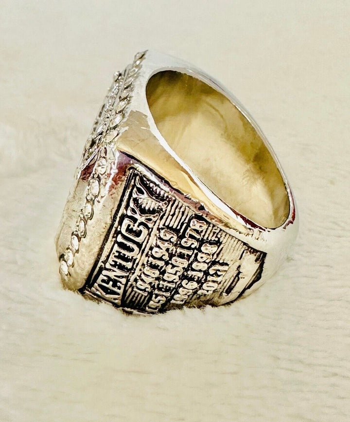 2012 Kentucky Wildcats Brass Championship Ring with box, US Ship