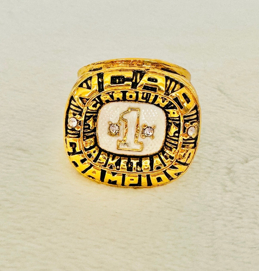 1982 North Carolina Tarheels NCAA Championship Ring with box, US Ship