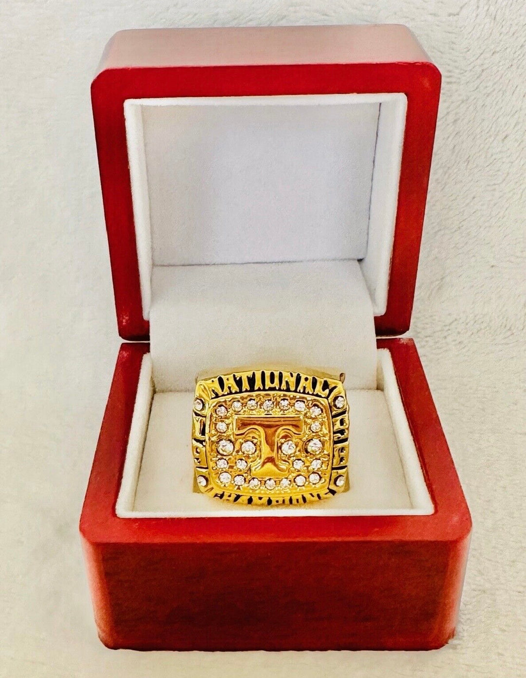 1998 Tennessee Volunteers National Championship Ring with box, US Ship