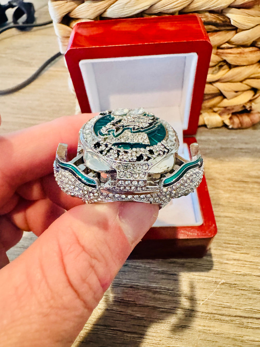 Limited Edition Philadelphia Eagles Super Bowl LIX Replica Ring with box - EB Sports Championship Rings