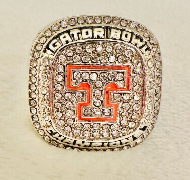 2015 Tennessee Volunteers Gator bowl Championship Ring with box, US Ship