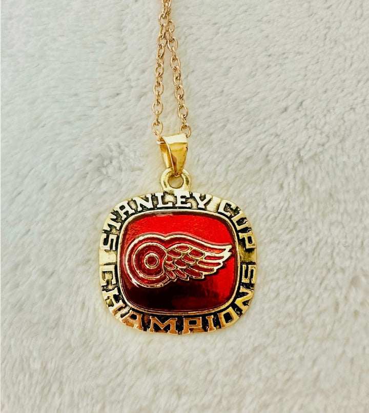 1997 Detroit Red Wings Stanley Cup Championship Pendant, US SHIP