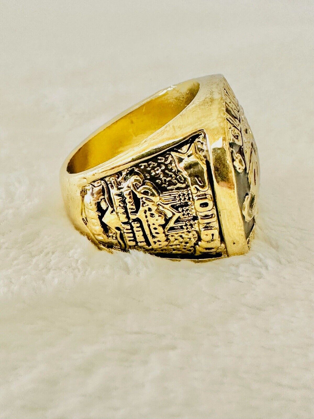 2016 Cleveland Indians NL Championship Ring with display box, commemorative baseball fan jewelry by EBSportsRings.com