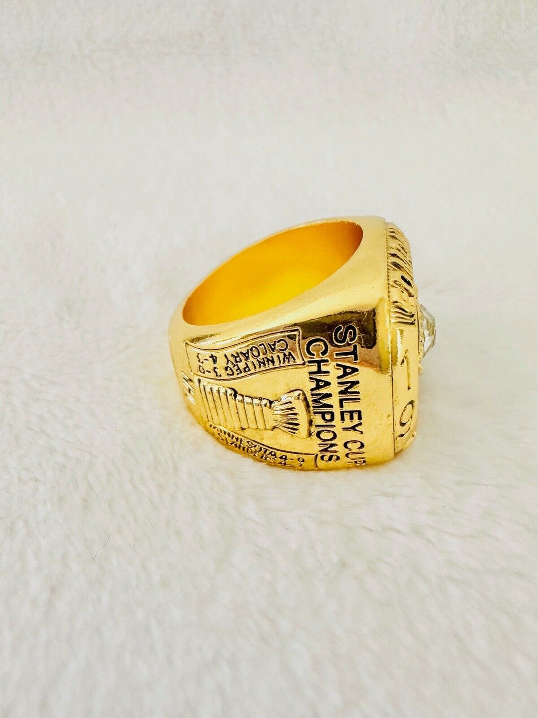 1984 Edmonton Oilers Stanley Cup Championship Ring,  SHIP - EB Sports Champion&
