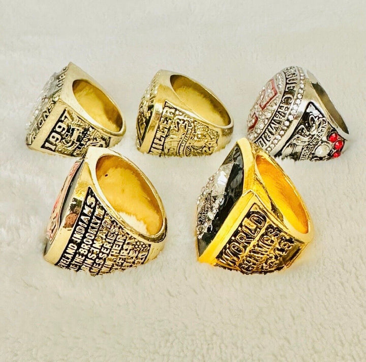 5 PCS Cleveland Indians Championship Ring Set with box, US SHIP