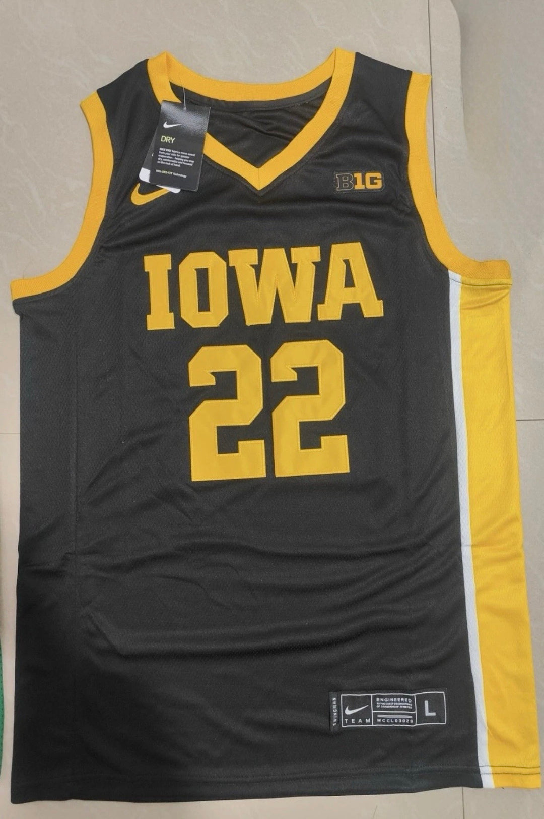Nike Caitlin Clark Jersey Black Yellow Iowa Hawkeyes 