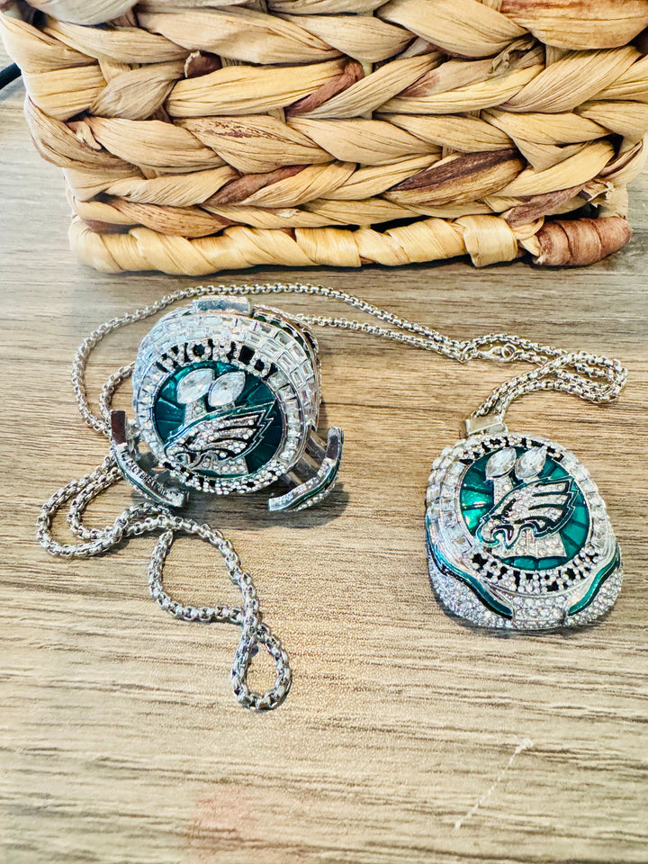 Limited Edition Philadelphia Eagles Super Bowl LIX Replica Ring with box and Pendant - EB Sports Championship Rings