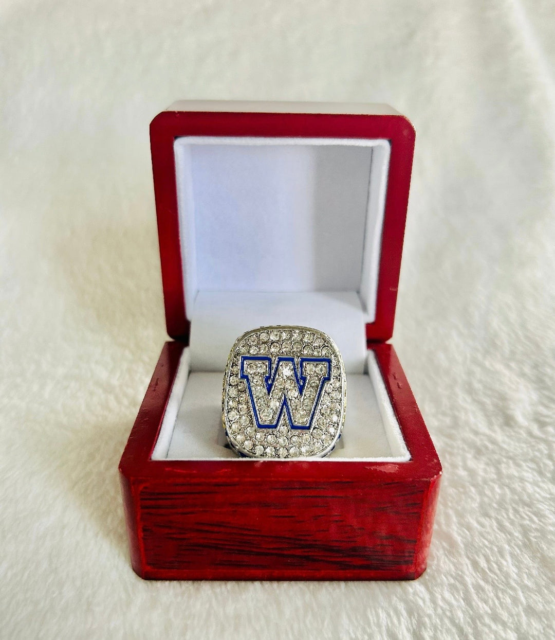 2019 Grey Cup Champions Ring with box Winnipeg Blue Bombers, Canadian Football