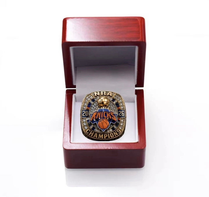 2026 Knicks Championship ring with wooden display box, size 11, ships 5 July