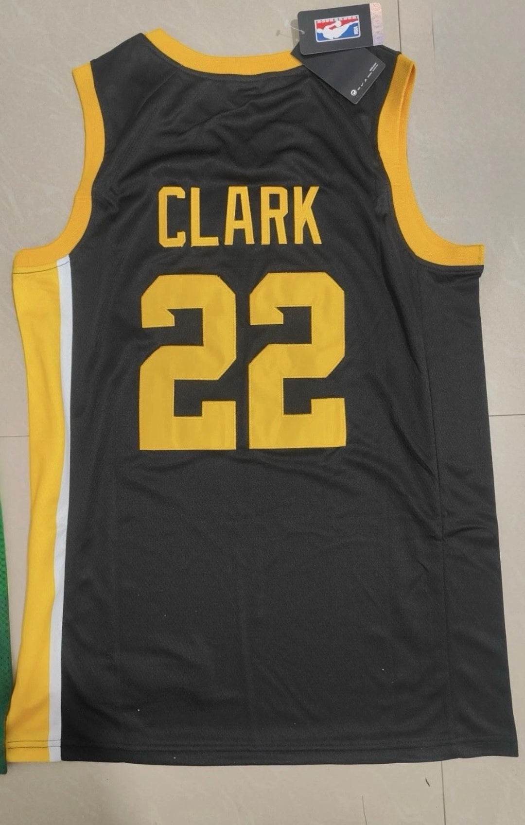 Nike Caitlin Clark Jersey Black Yellow Iowa Hawkeyes 