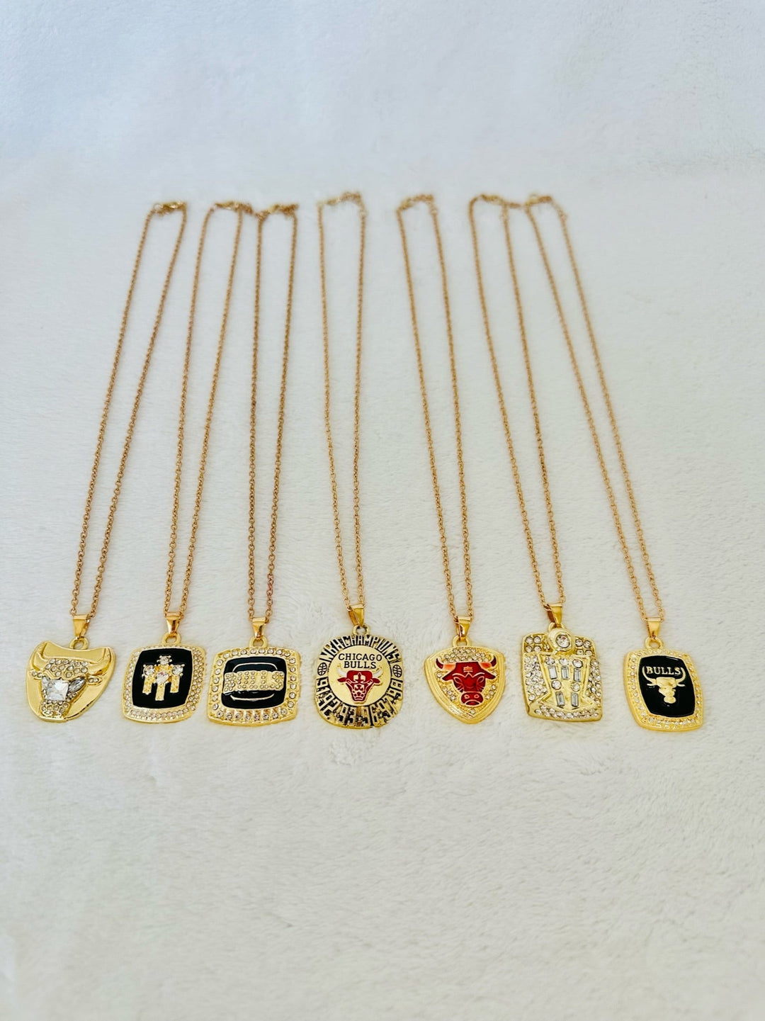 7 Pcs Chicago Bulls Michael Jordan Championship Pendant Set - EBSports Championship Rings