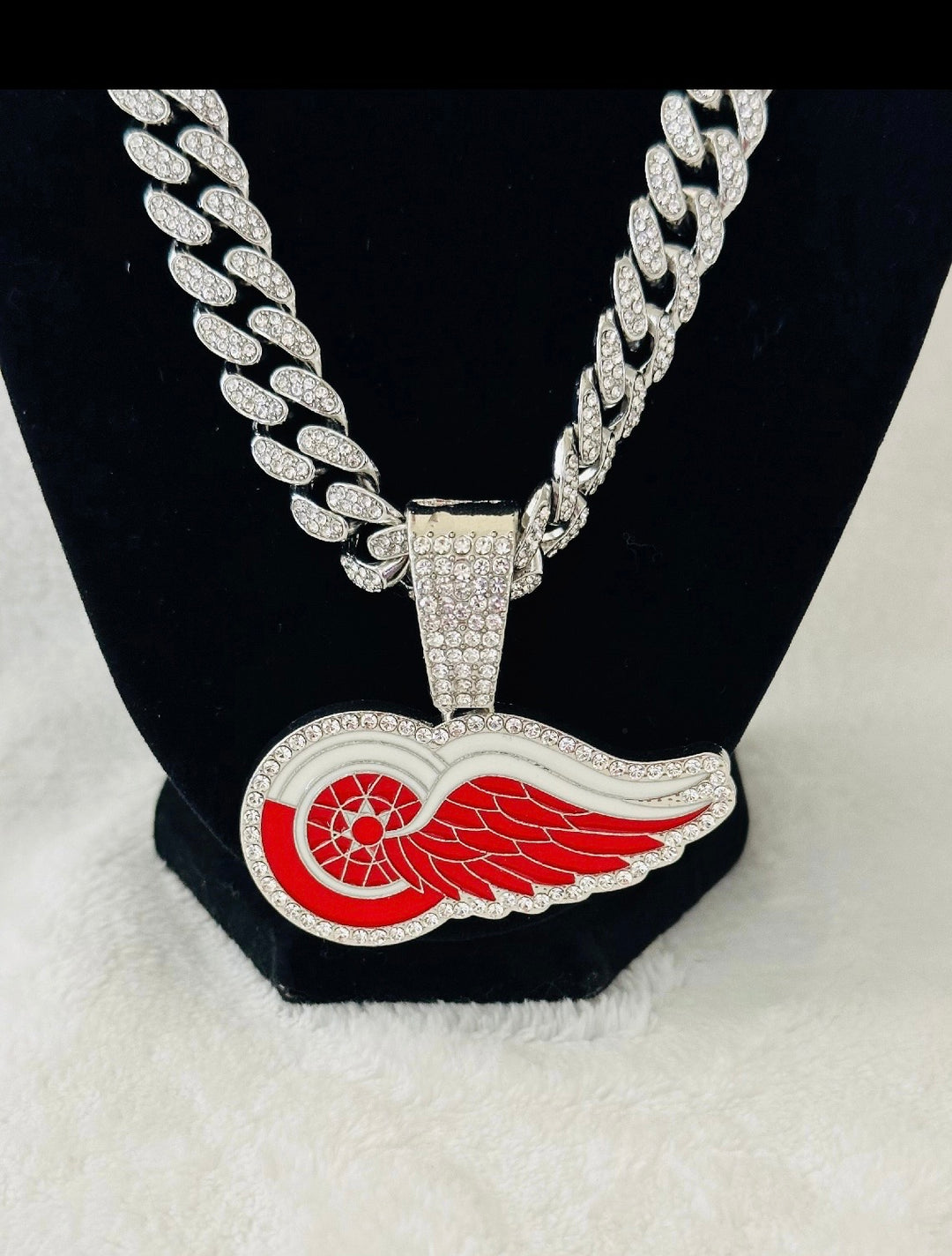 Detroit Red Wings Silver Iced Cuban Chain 24”, US SHIP
