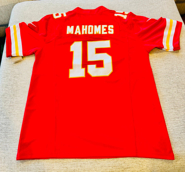 Kansas City Chiefs Patrick Mahomes authentic NFL jersey in red with team logo and player number, sports fan apparel.