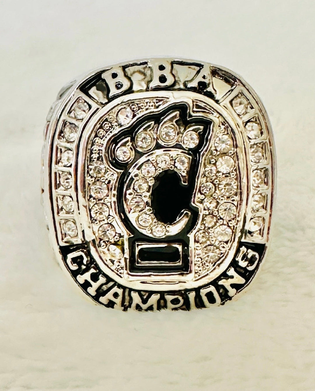 Cincinnati Bearcats College Basketball Big East Championship Ring