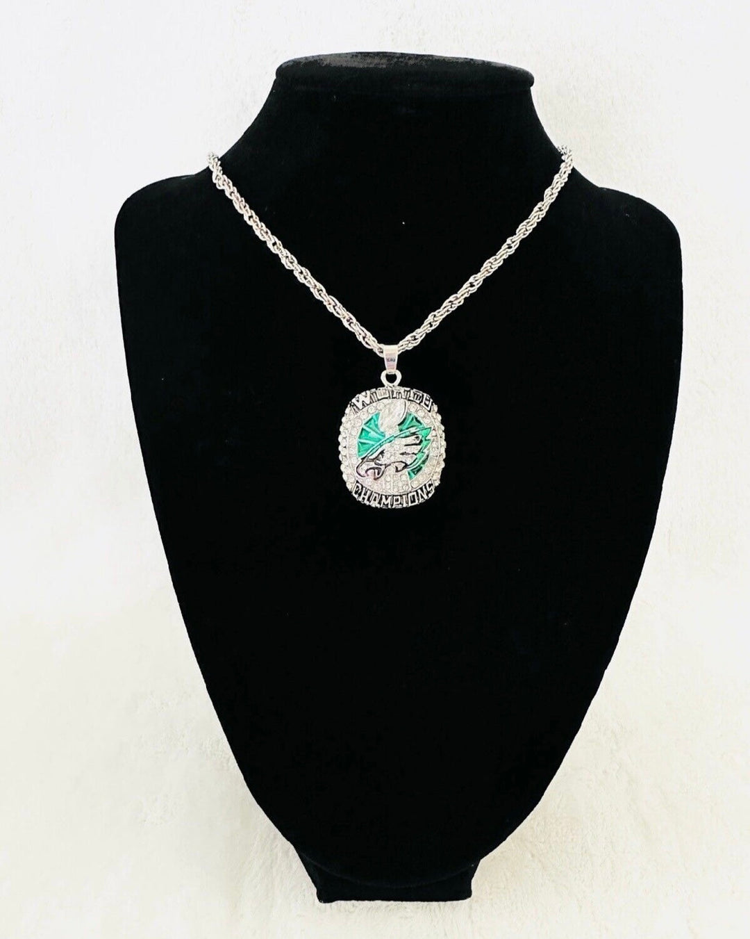 Philadelphia Eagles 2017 SB Championship Pendant, USA Seller - EB Sports Championship Rings