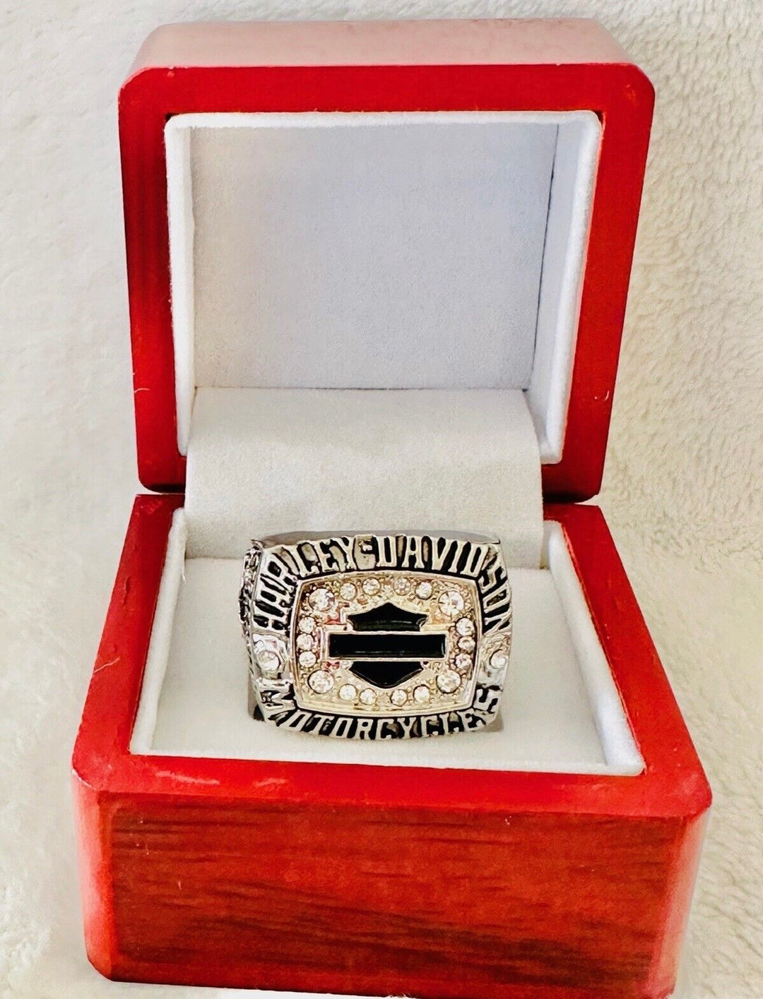 Harley Davidson - Ring: Street Glide Special HOG with box, US SHIP