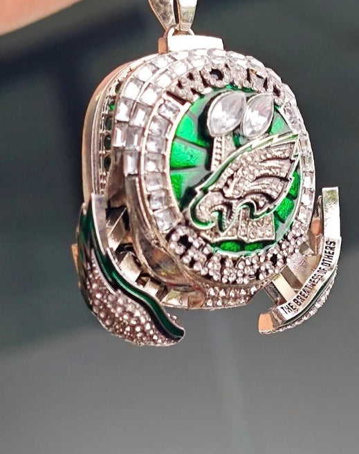 Limited edition Philadelphia Eagles Super Bowl LIX replica pendant, featuring team logo and commemorative design for Eagles fans.